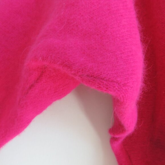 VINTAGE CEDARS Angora Lambswool  Pink Beaded Dolman Sleeve Sweater - Size M - Picture 14 of 15